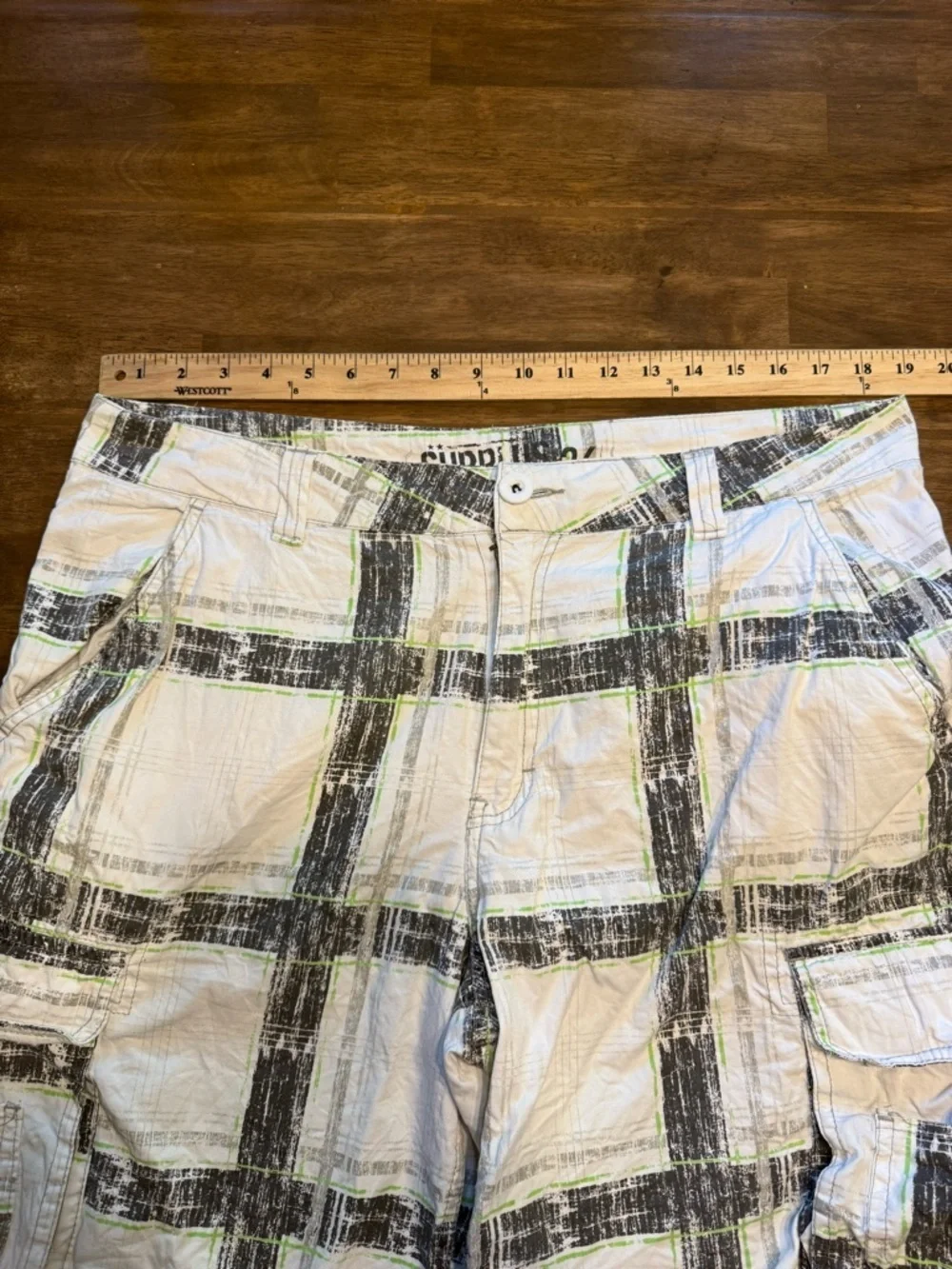 VTG Surplus Men’s Striped Plaid Cargo Shorts SZ 36 Black White Grunge 90s Casual